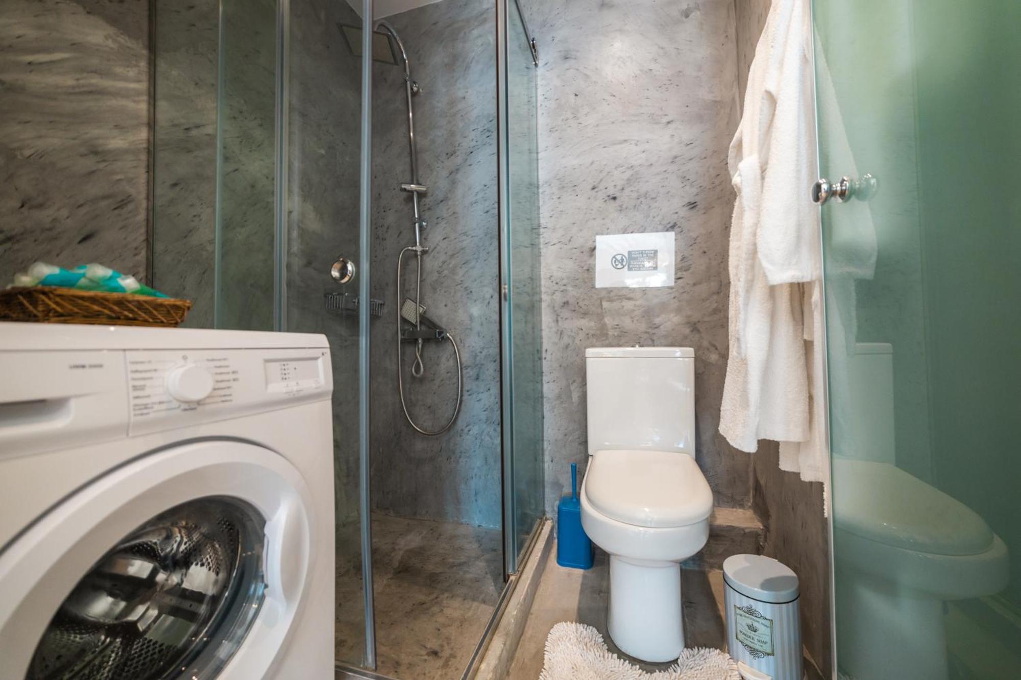 Apartment In Glyfada Center Атина Екстериор снимка