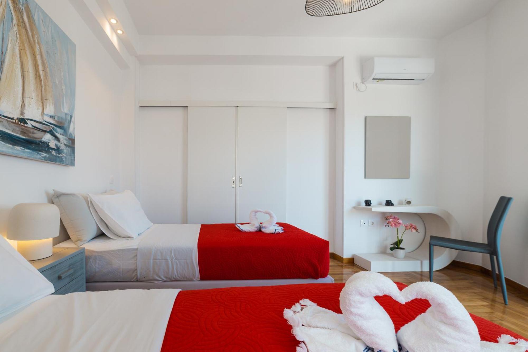 Apartment In Glyfada Center Атина Екстериор снимка